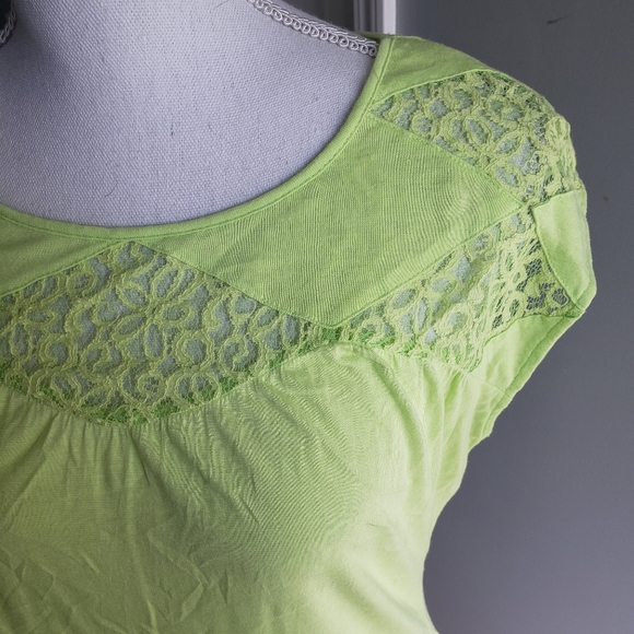 Neon Vince Camuto top sz M - Picture 2 of 6